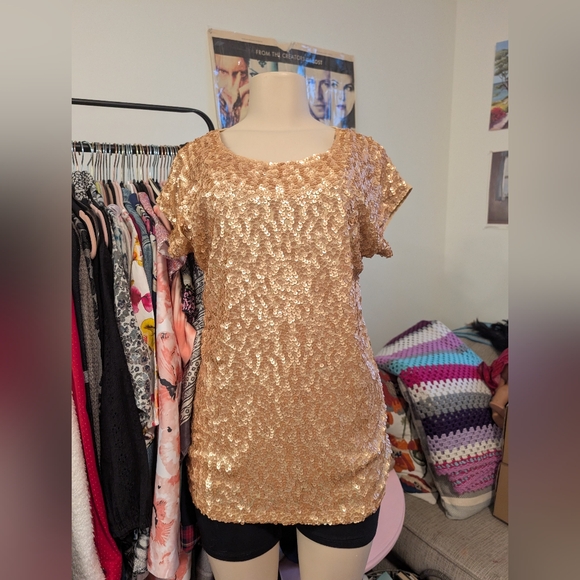 Sequin Top Party Blouse Sparkly Short Sleeve Shimmer Metallic Gold - Picture 1 of 12